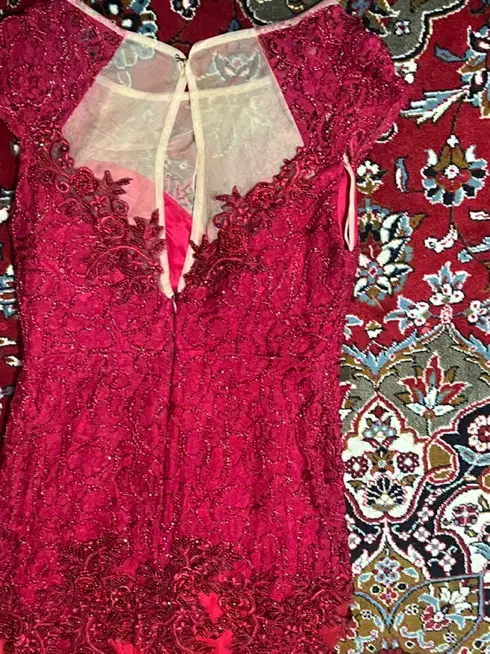 لباس مجلسی|لباس|کازرون, |دیوار