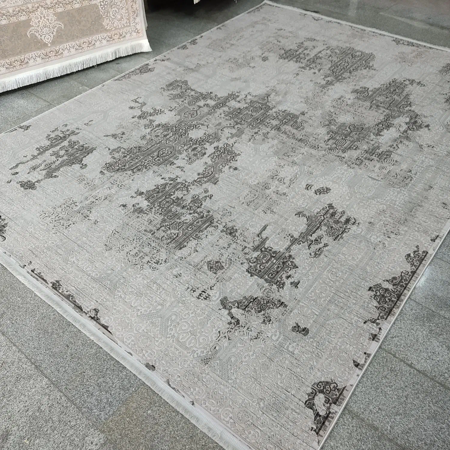 فرش۱۵۰۰شانه سوف کد ۰۰۰۰۰محتشم|فرش|قدس, شهرقدس|دیوار