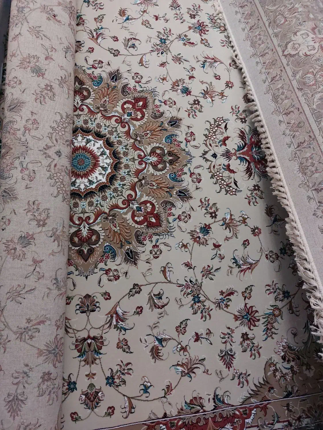 فرش مشهد نو|فرش|یزد, |دیوار