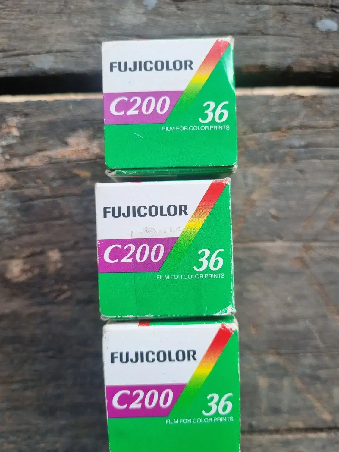 نگاتیو فوجی رنگی|دوربین عکاسی و فیلم‌برداری|فومن, |دیوار