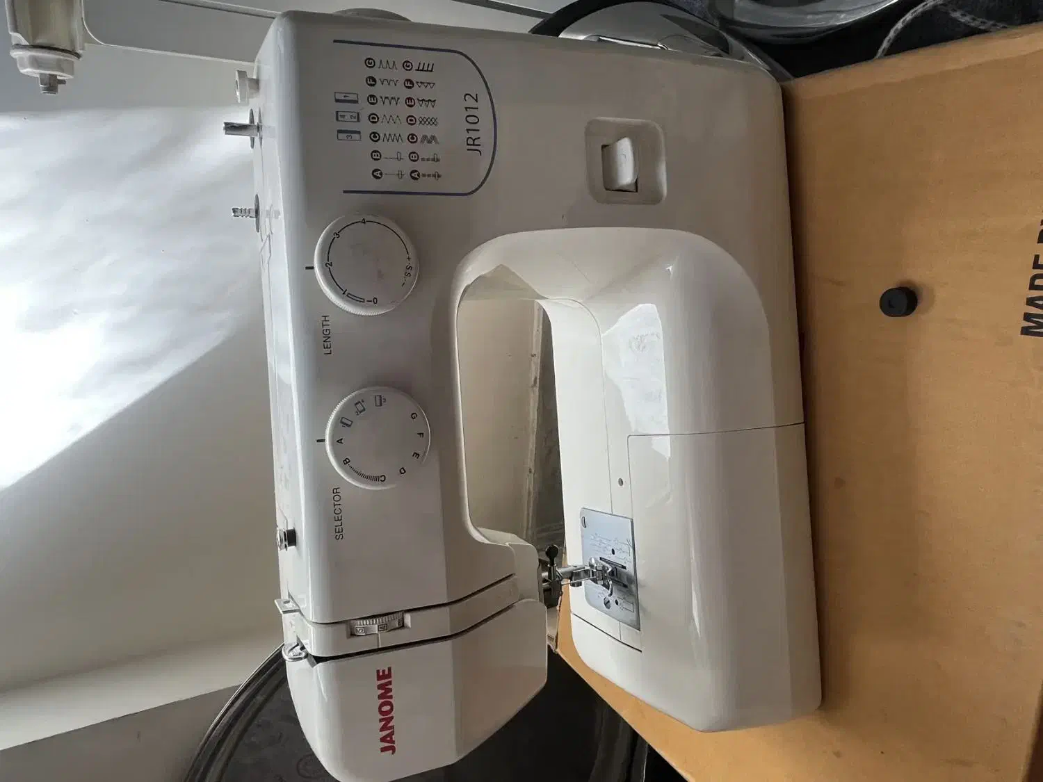 چرخ خیاطی ژانومه اصل ژاپن کاملا نو|چرخ خیاطی و ریسندگی|یزد, |دیوار