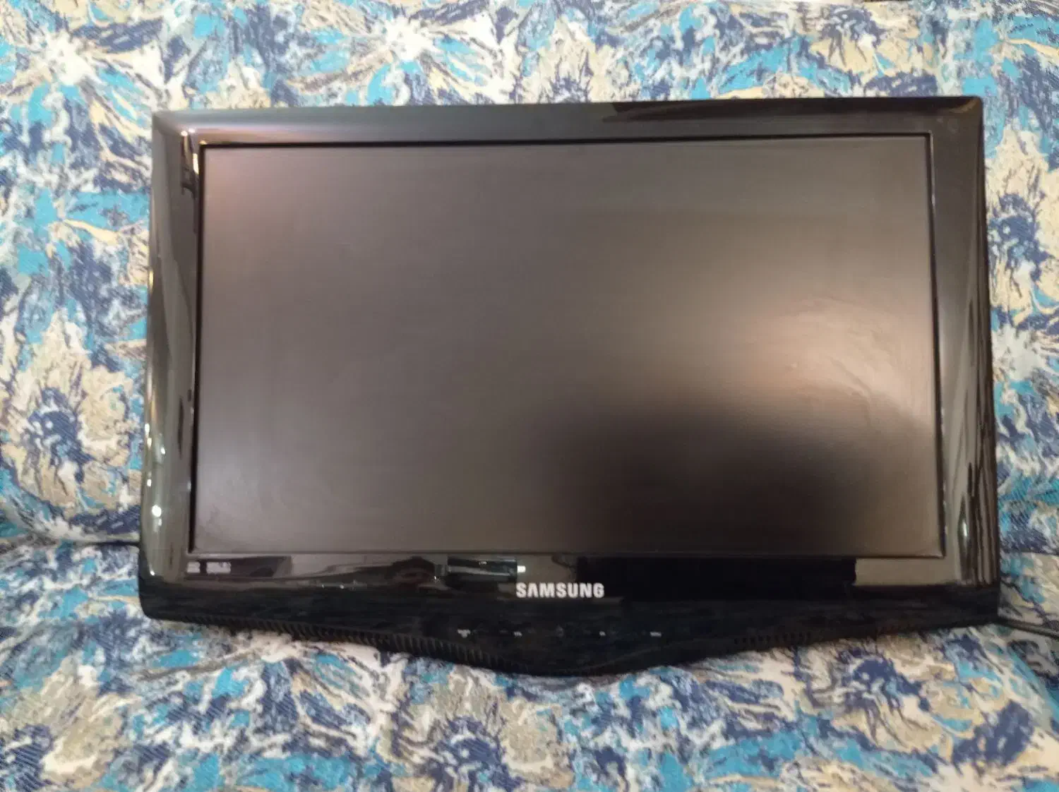 تلویزیون ۲۶ اینچ سامسونگ|تلویزیون و پروژکتور|مشهد, امیر|دیوار