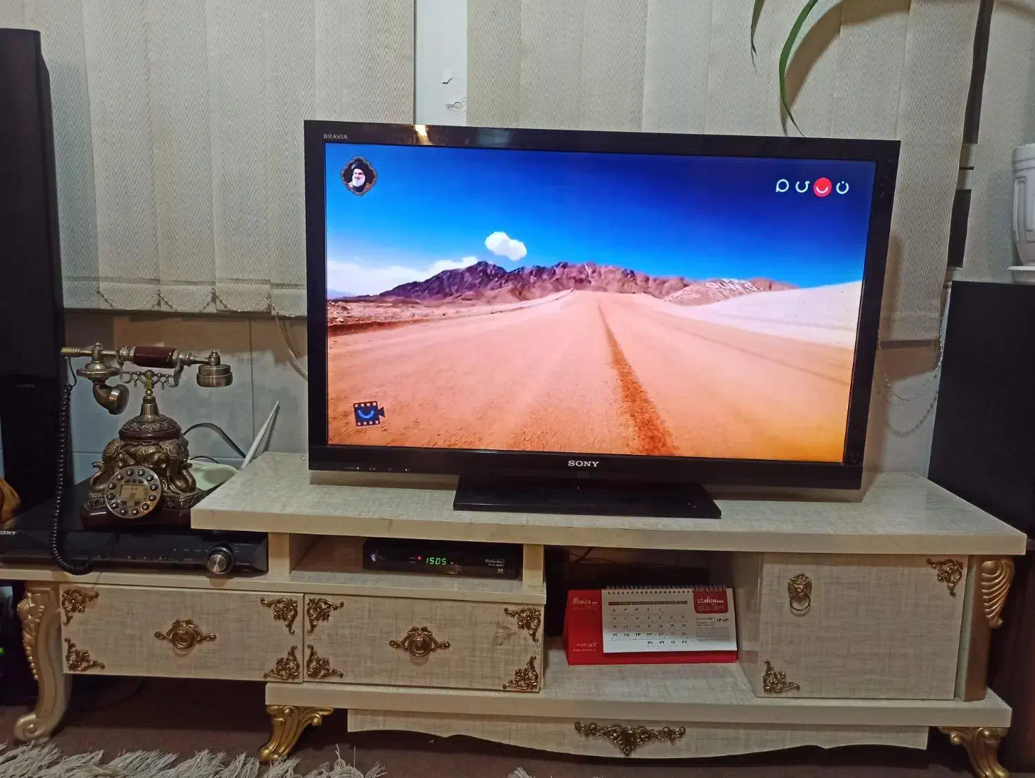 میز تلویزیون|میز تلویزیون|بروجرد, |دیوار