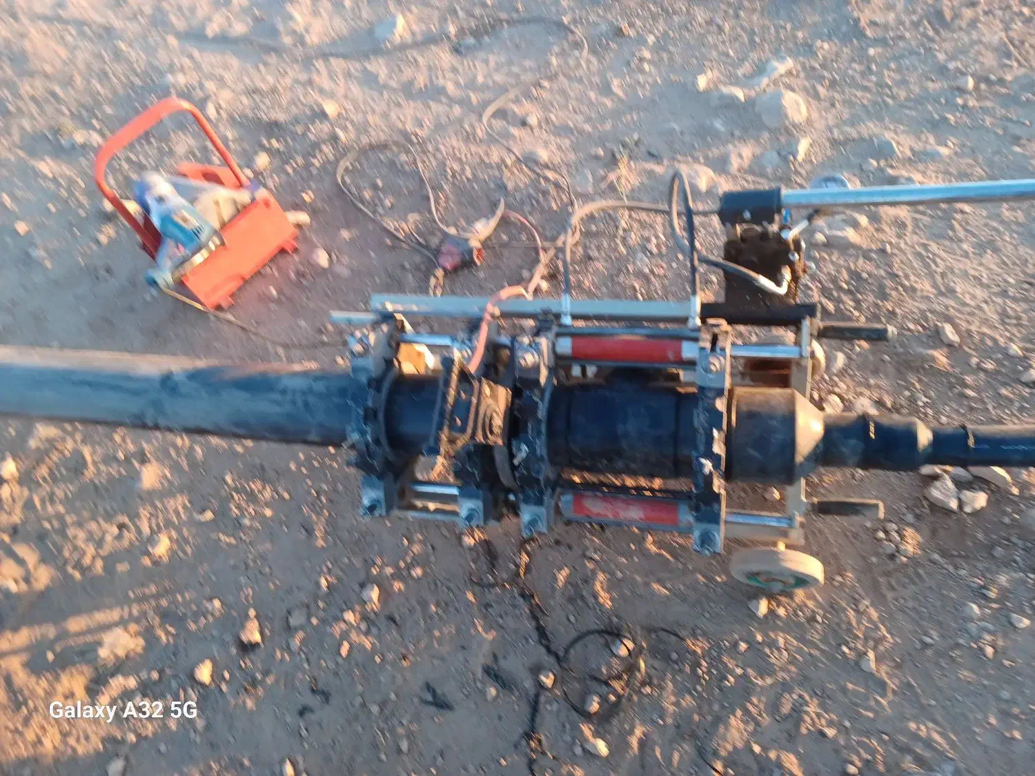 لوله کشی قطره ای بارانی با اکیپ مجرب و حرفه ای|خدمات باغبانی و درختکاری|زنجان, |دیوار