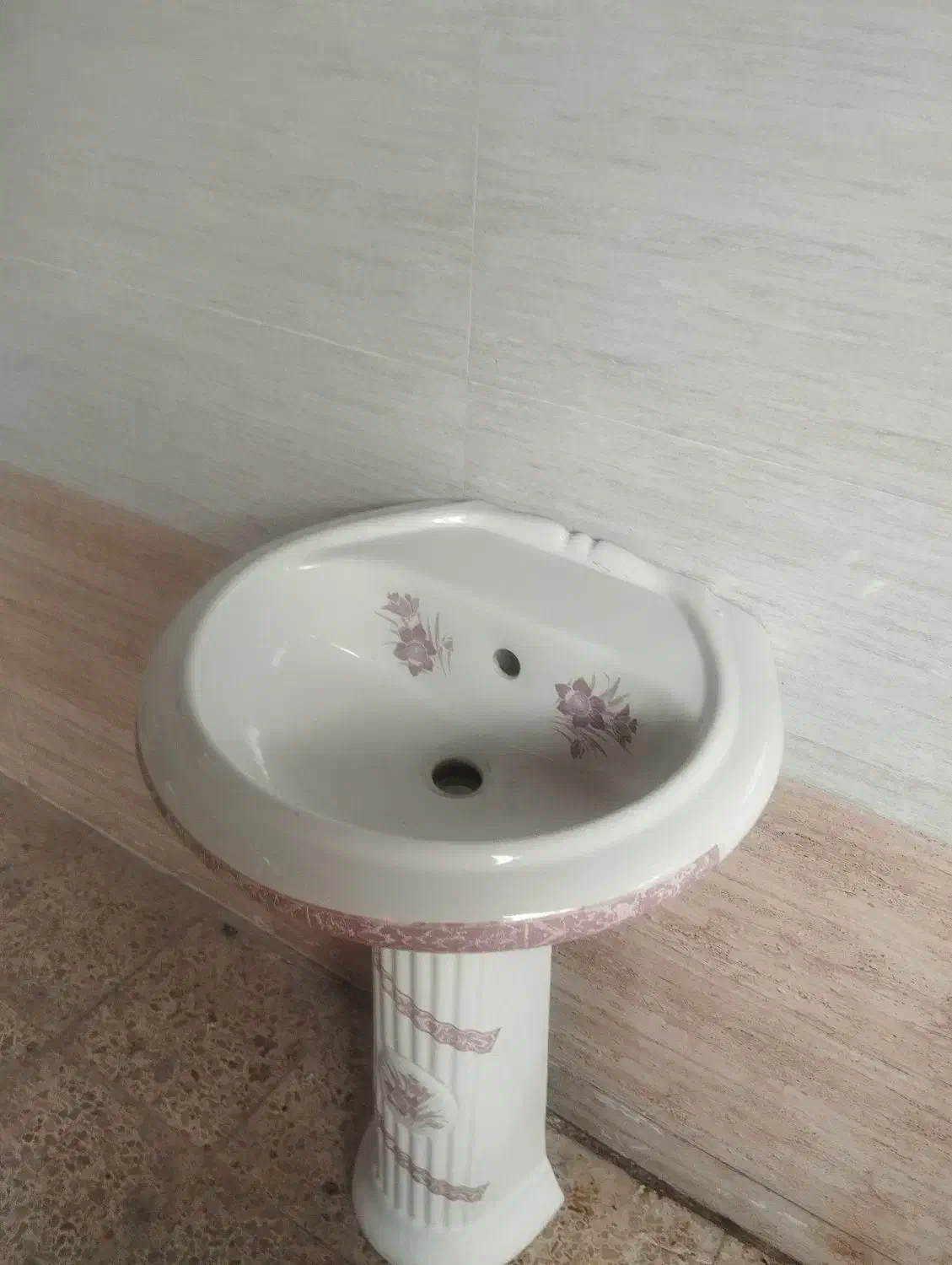 روشویی|لوازم سرویس بهداشتی|شوشتر, |دیوار