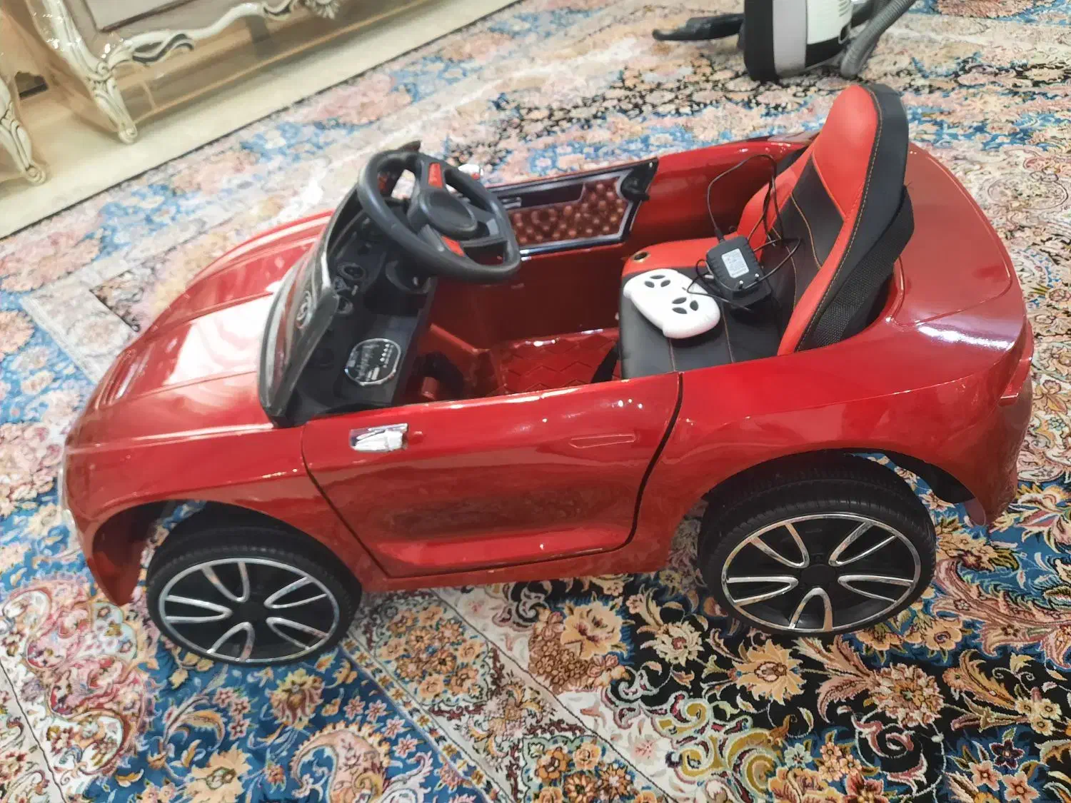 ماشین شارژی|اسباب و اثاث بچه|احمدآبادمستوفی, |دیوار