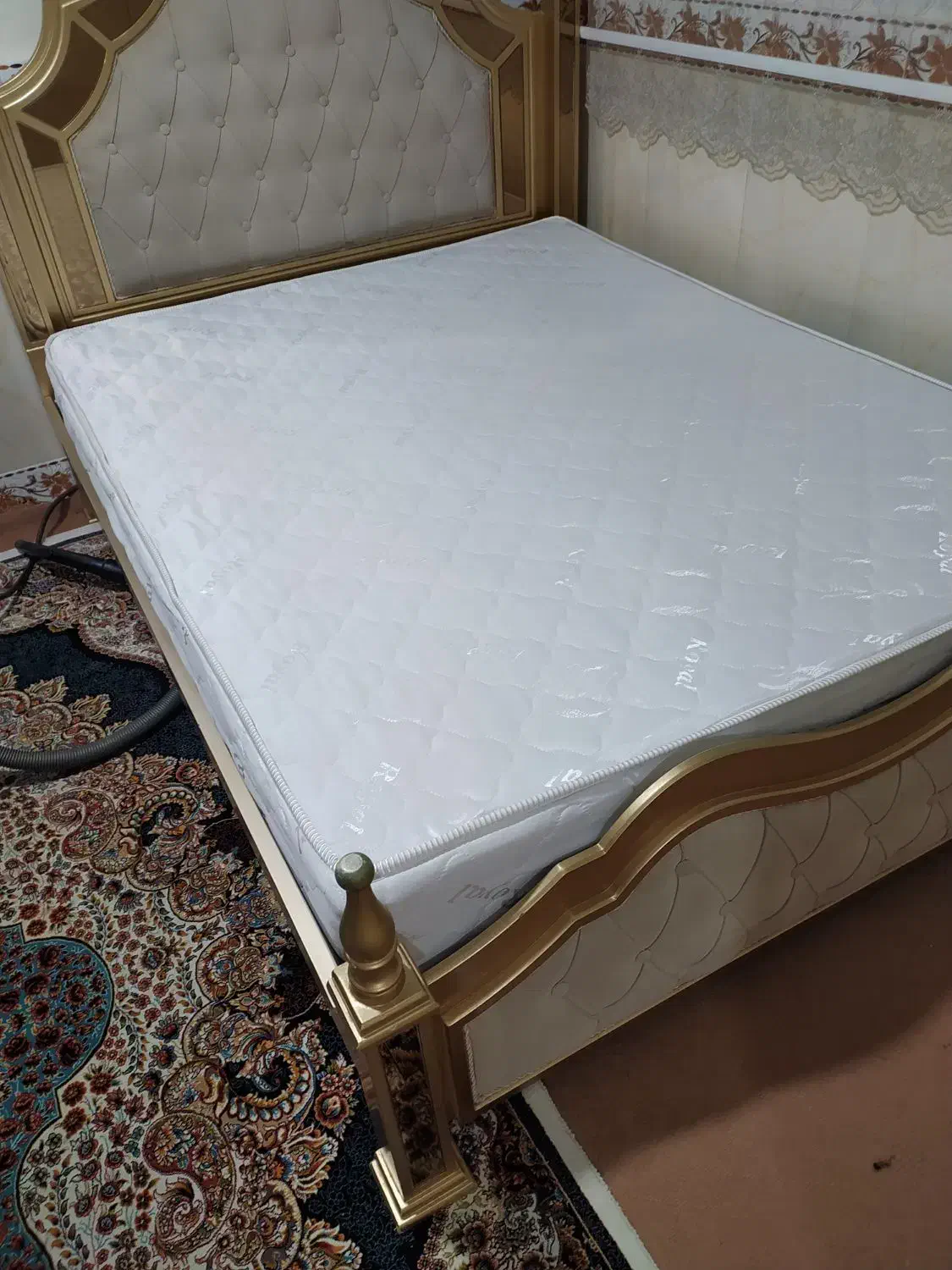 تختخواب|تخت و سرویس خواب|پاکدشت, پارچین|دیوار