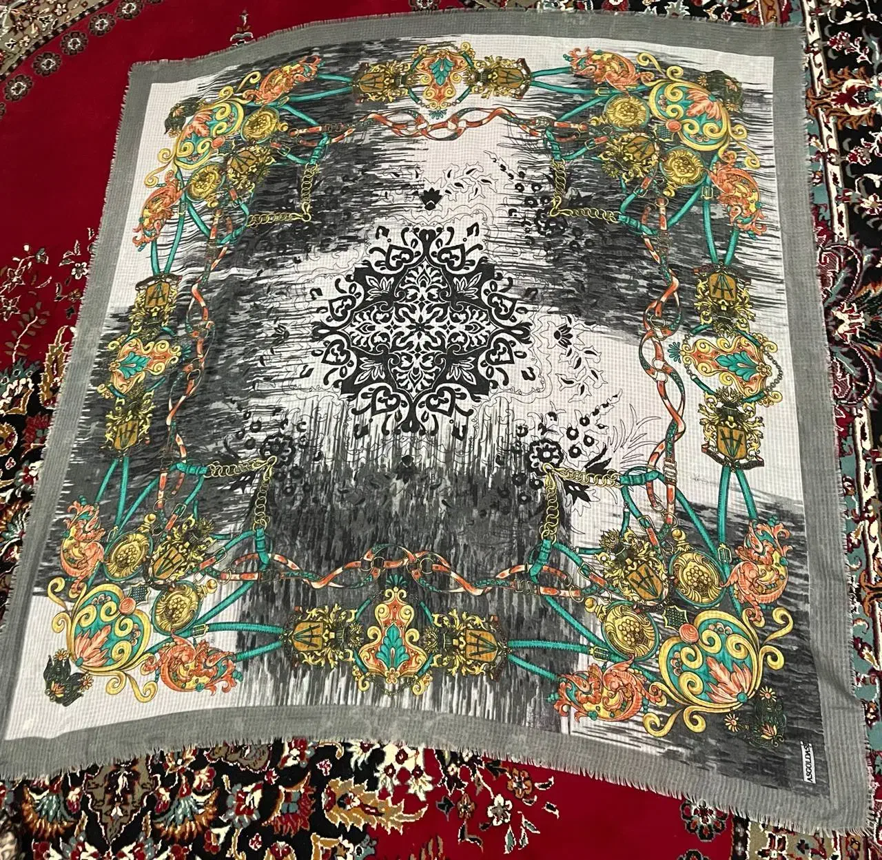 روسری|لباس|تهران, امیرآباد|دیوار