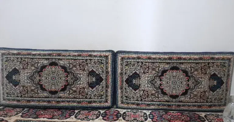 پشتی|پشتی|آبیک, |دیوار