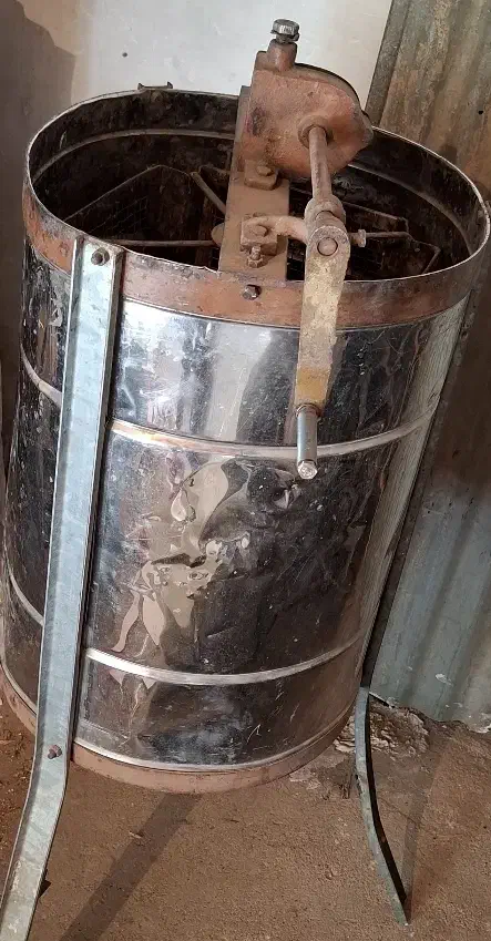 عسل گیر|ابزارآلات|خرم‌آباد, |دیوار