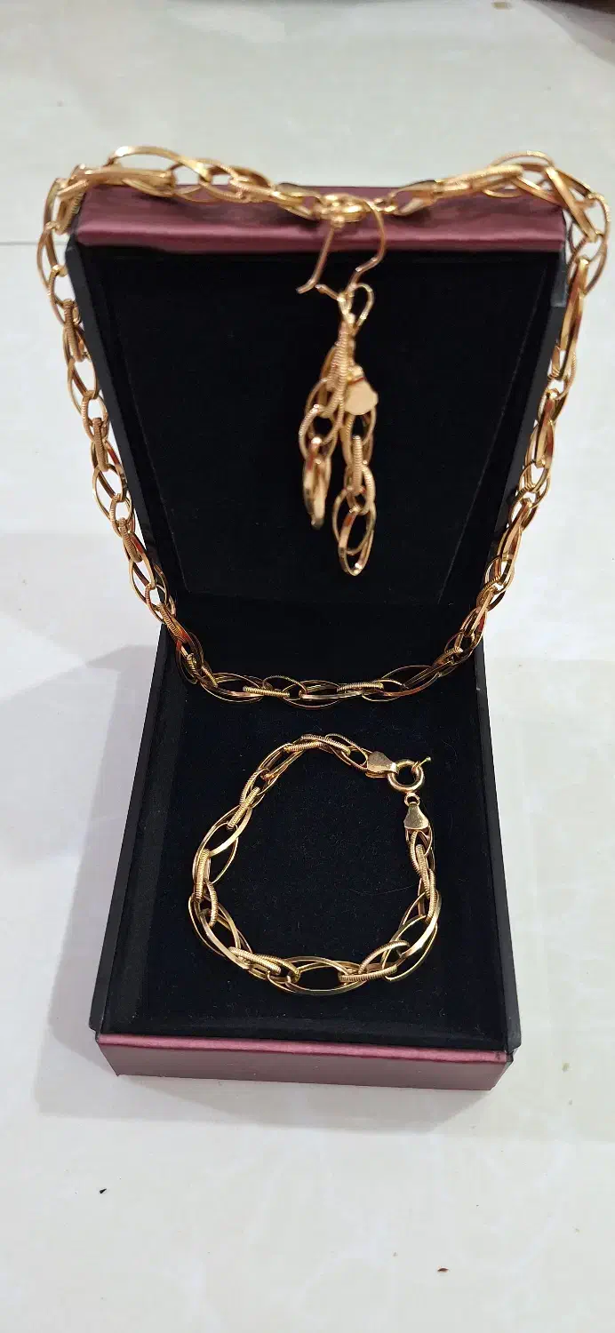 سرویس طلا|جواهرات|تربت جام, پاسداران|دیوار