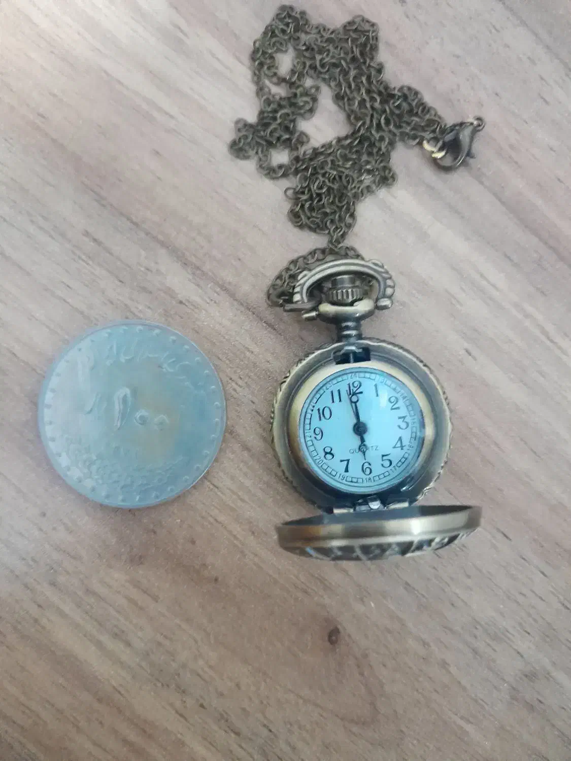 ساعت کوچیک مینیاتور|ساعت|تربت‌حیدریه, مسجد جامع|دیوار