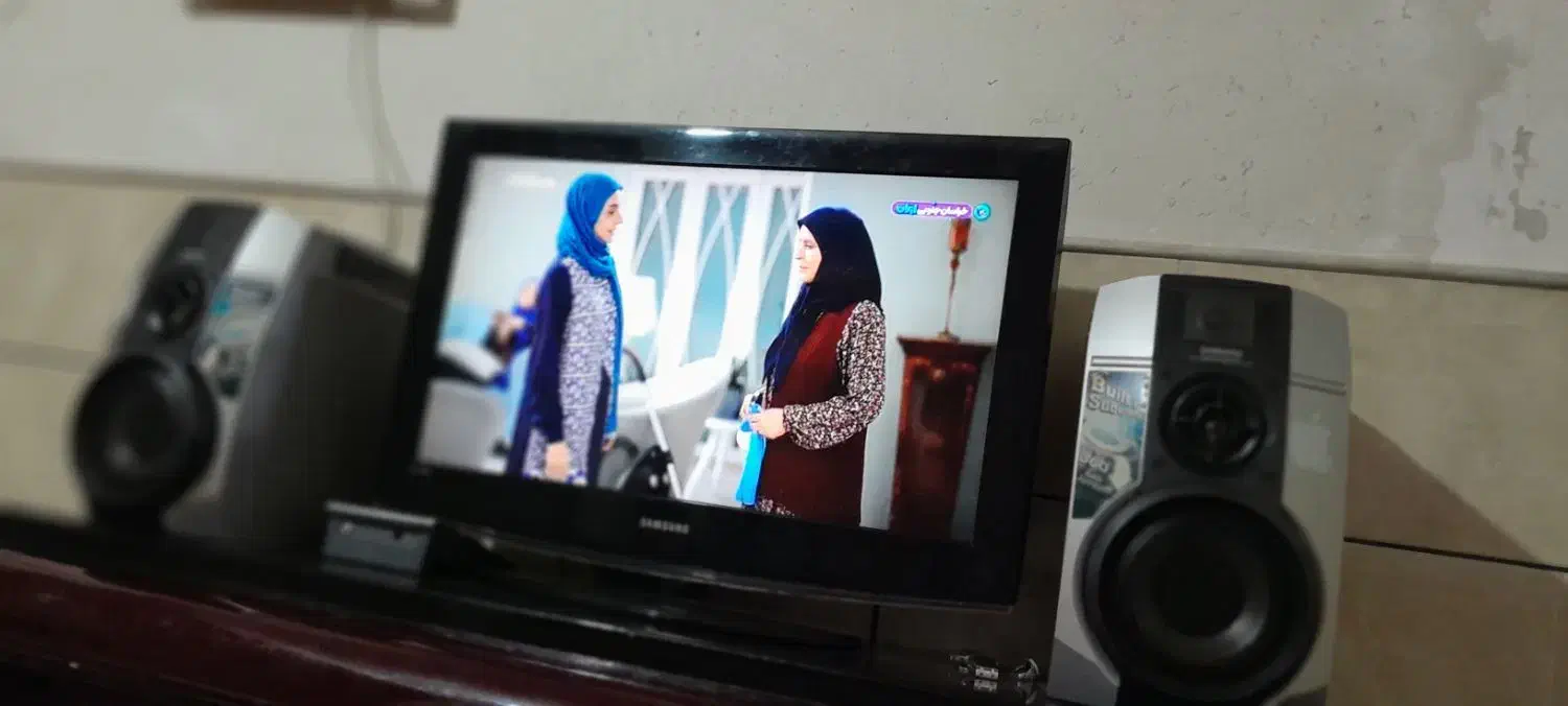 ماشین لباس شویی پارس و یک تلویزیون ۳۲اینج سامسونگ|ماشین لباسشویی و خشک‌کن لباس|کاشان, سیفی آباد|دیوار