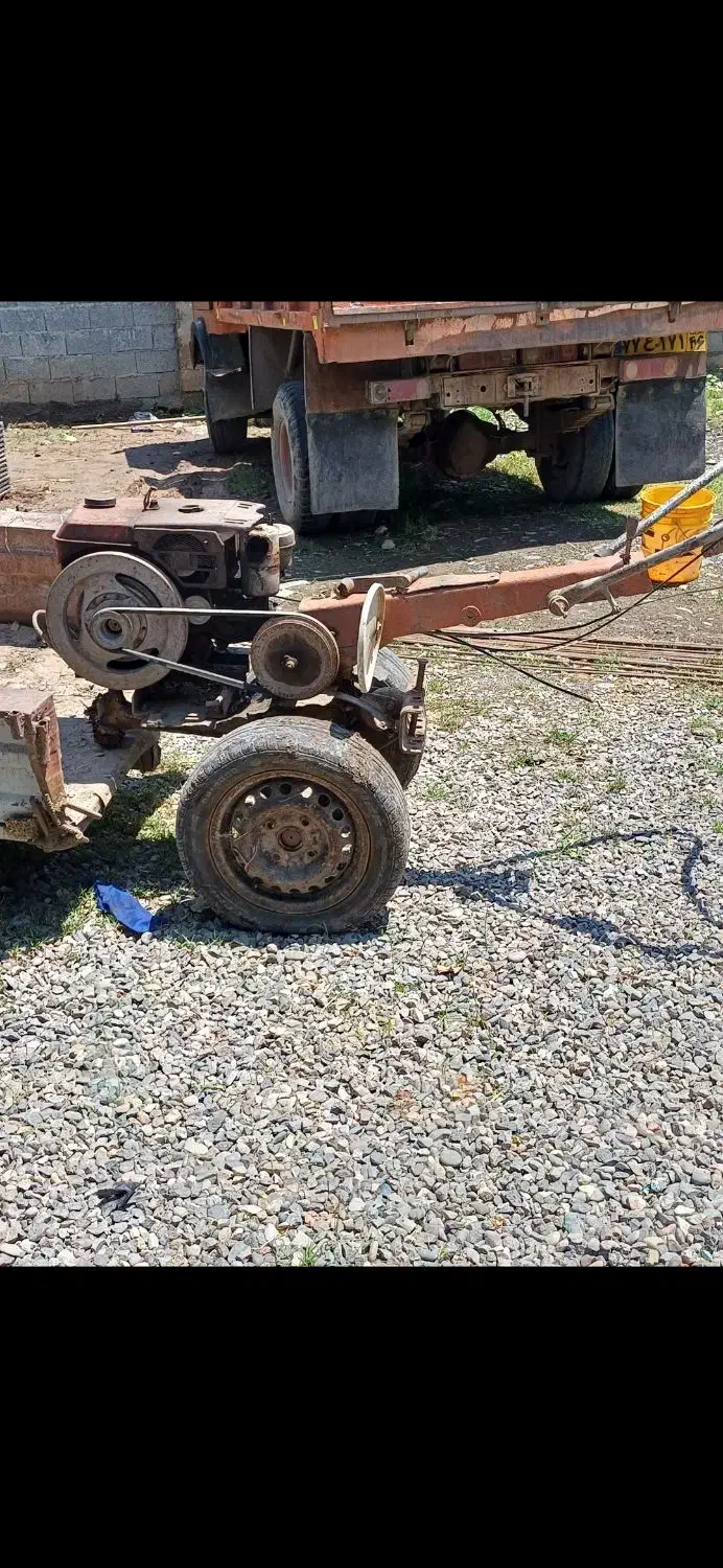 تیلر کشاورزیچهارونیم|خودرو سنگین|آستانه اشرفیه, |دیوار