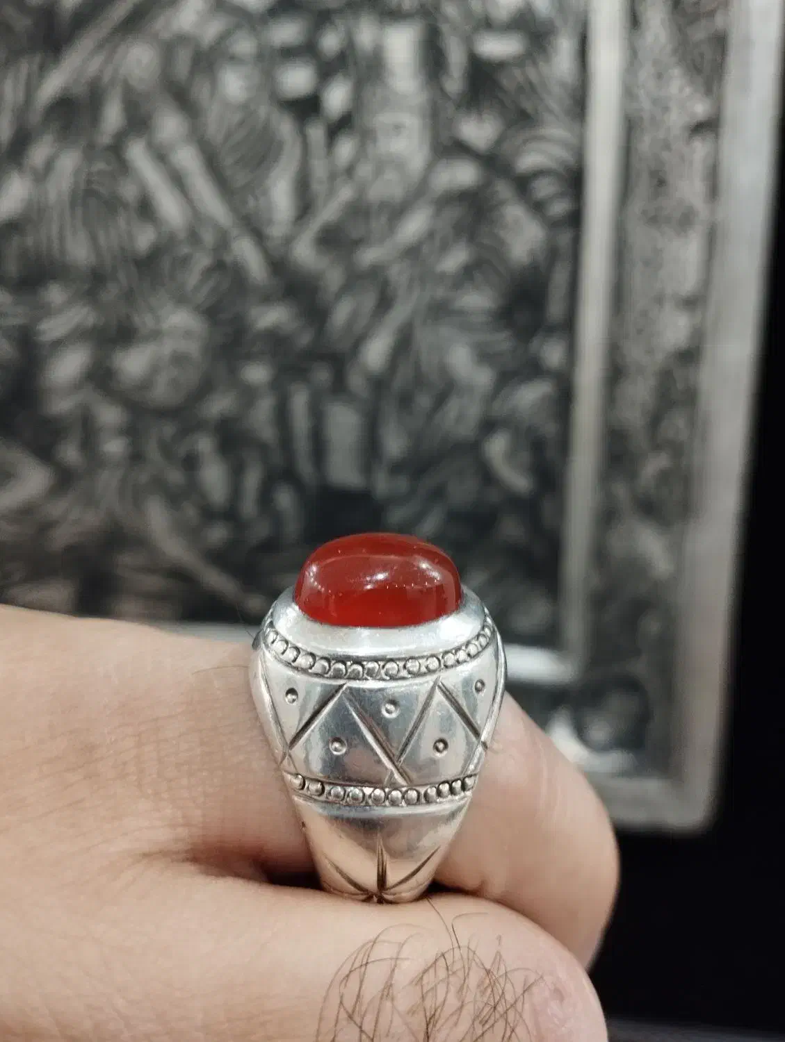 انگشتر کهنه یمنی|کلکسیون اشیاء عتیقه|فارسان, |دیوار