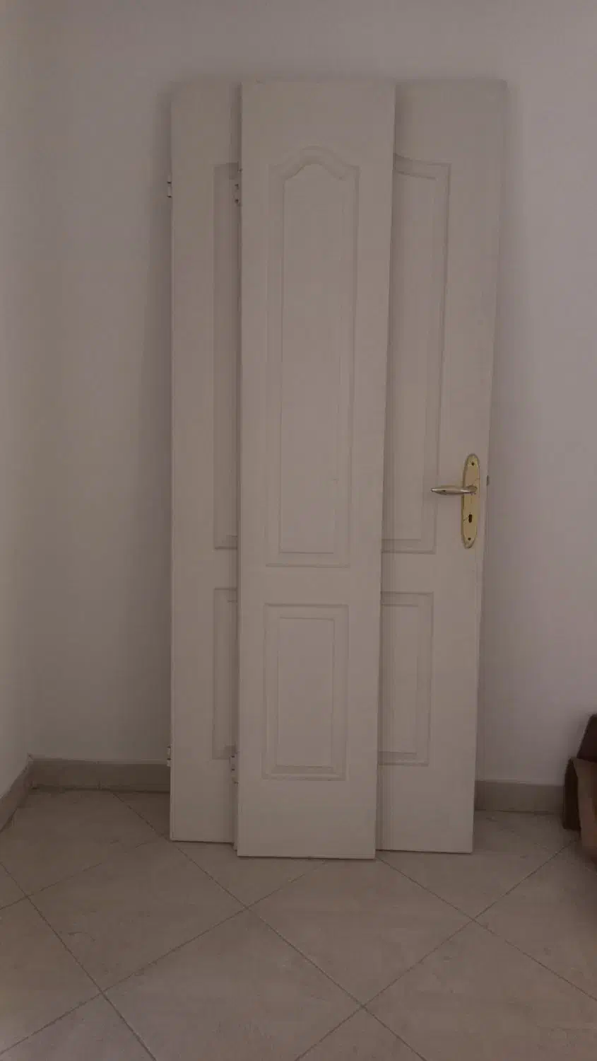 درب|مصالح و تجهیزات ساختمان|ری, علایین|دیوار