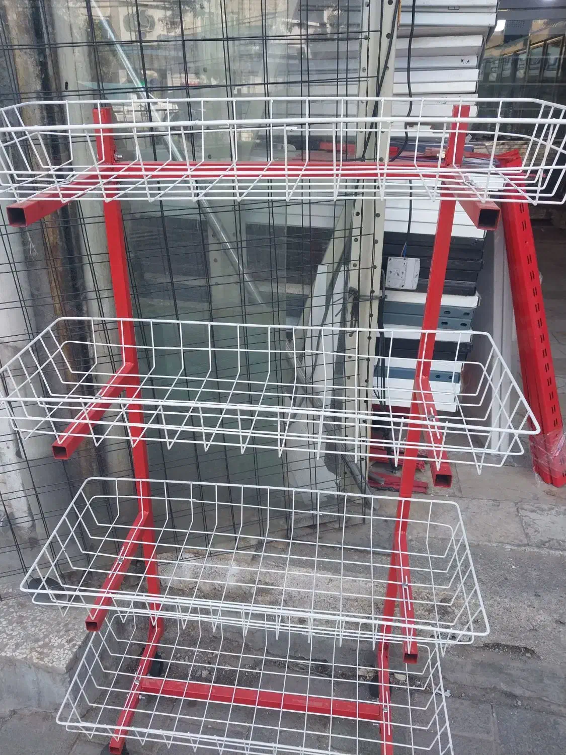 جاآجیلی زاویه دار دیواری چهارخانه وسه خانه|فروشگاه و مغازه|مشهد, رسالت|دیوار