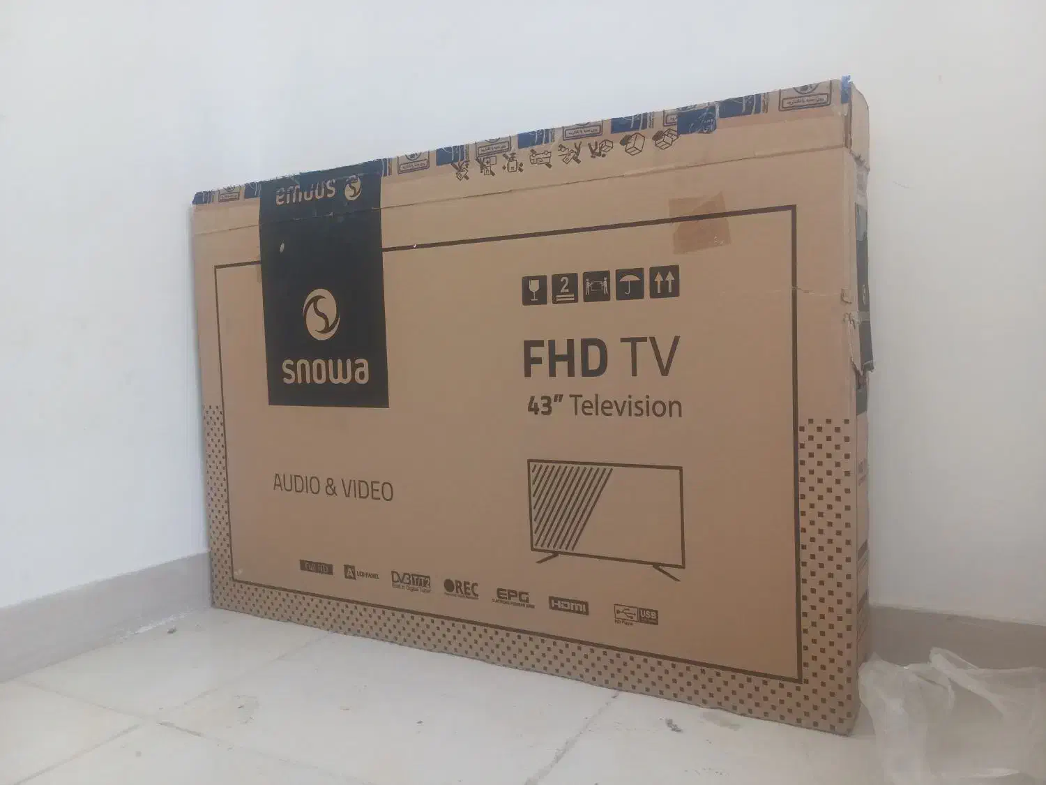 تلویزیون اسنوا ۴۳ ال ای دی|تلویزیون و پروژکتور|قرچک, پویینک|دیوار