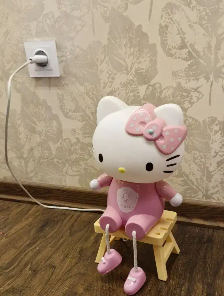 چراغ خواب کیتی|چراغ خواب و آباژور|شیراز, کوی قضات|دیوار