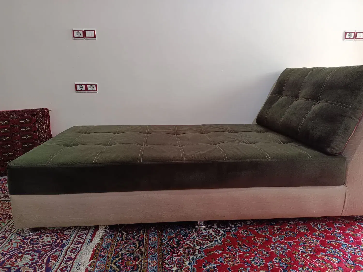 کاناپه تخت مهمان|تخت و سرویس خواب|رامسر, |دیوار