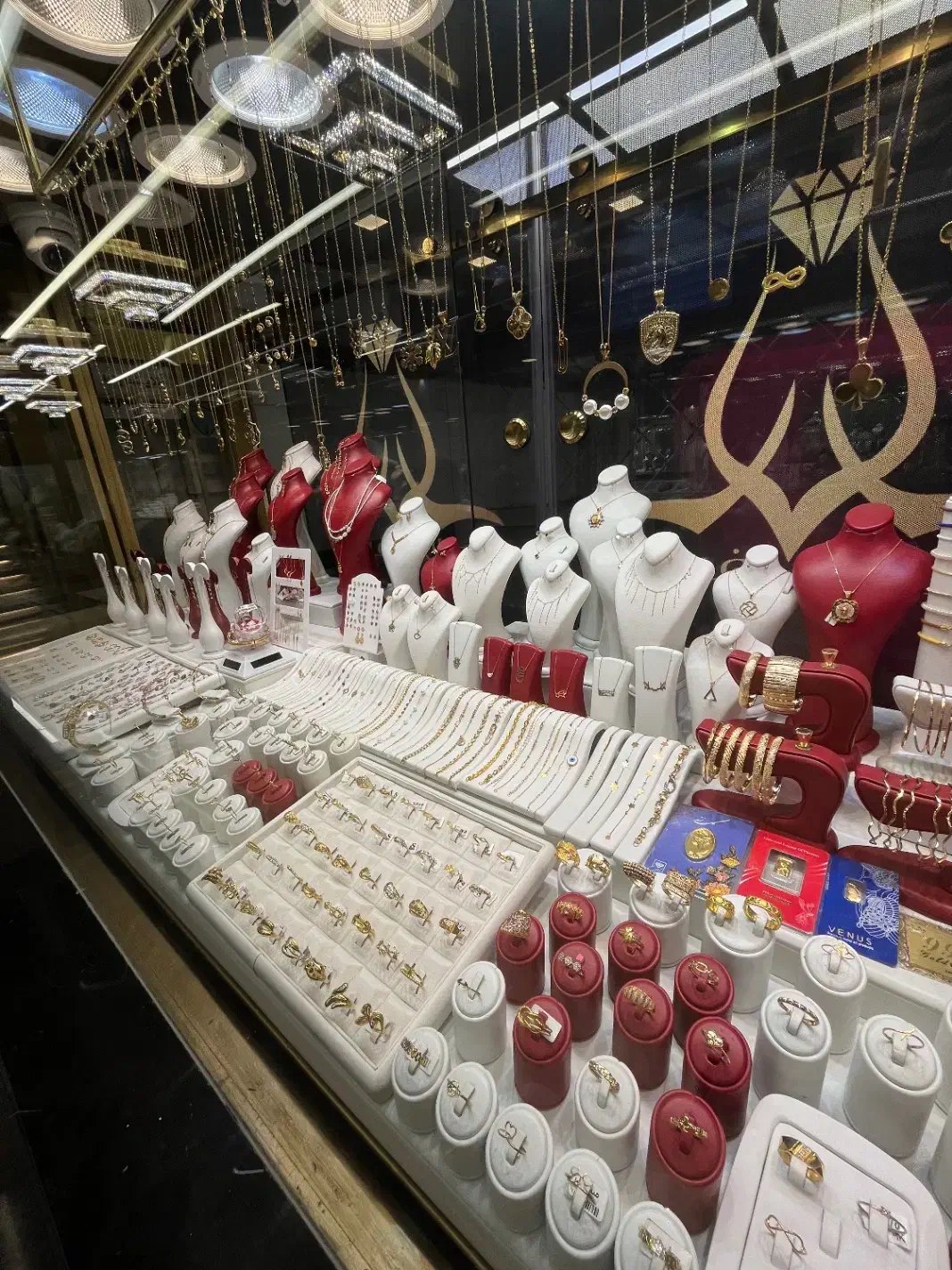 طلای کادویی و سبک مناسب هدیه|جواهرات|فردیس, فردیس|دیوار