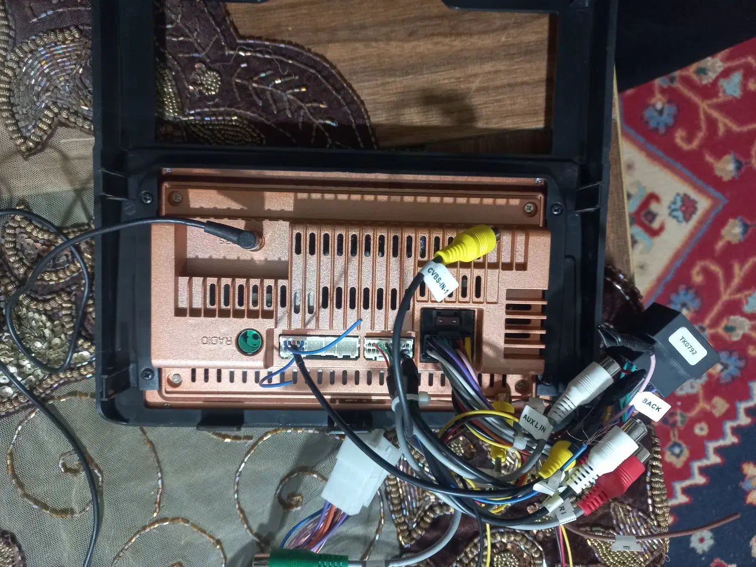 مانیتور خودرو و هدلایت|قطعات یدکی و لوازم جانبی|شهریار, رضی آباد بالا|دیوار