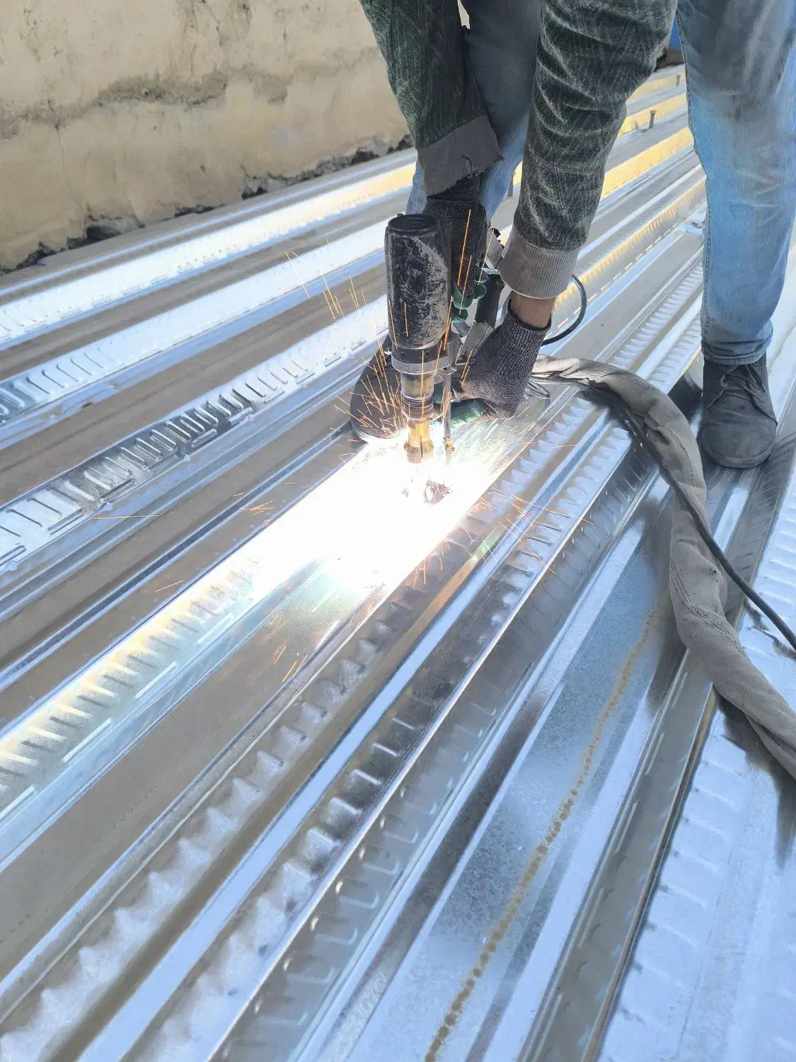 سقف عرشه فولادی|خدمات پیشه و مهارت|شهریار, شهریار|دیوار