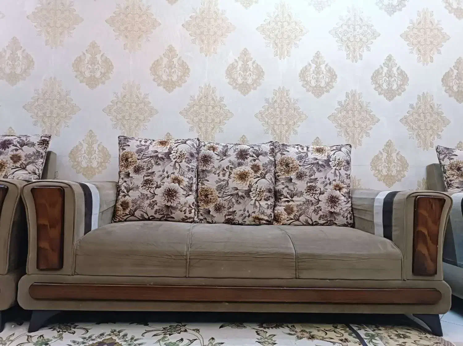 مبل ارزش خرید داره|مبلمان خانگی و میز عسلی|مشهد, نوید|دیوار