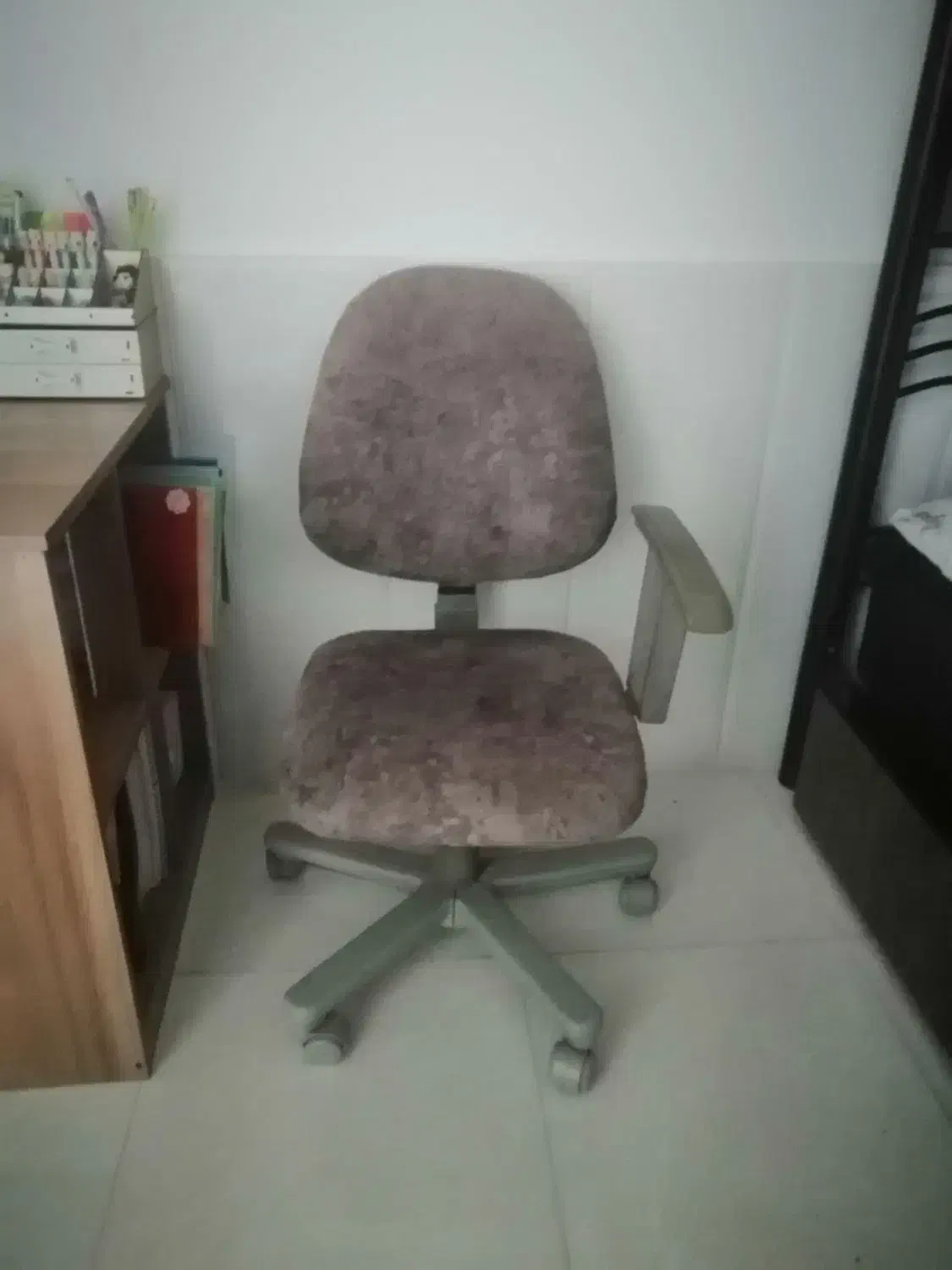 صندلی|میز تحریر و کامپیوتر|نیشابور, شهرک رسولی|دیوار