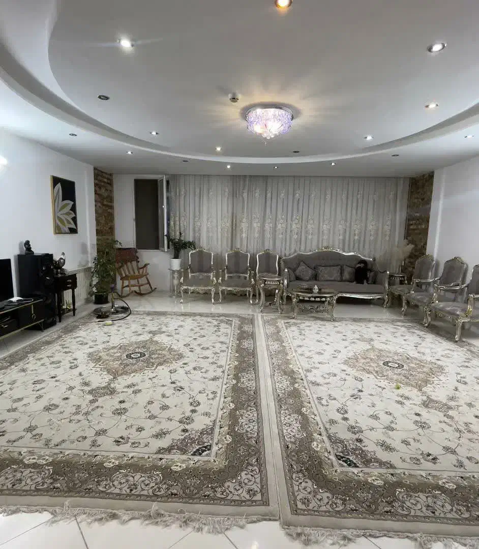 فروش واحد ۱۱۰ متری شیک در الهیه نزدیک مترو|فروش آپارتمان|مشهد, جاهد شهر|دیوار