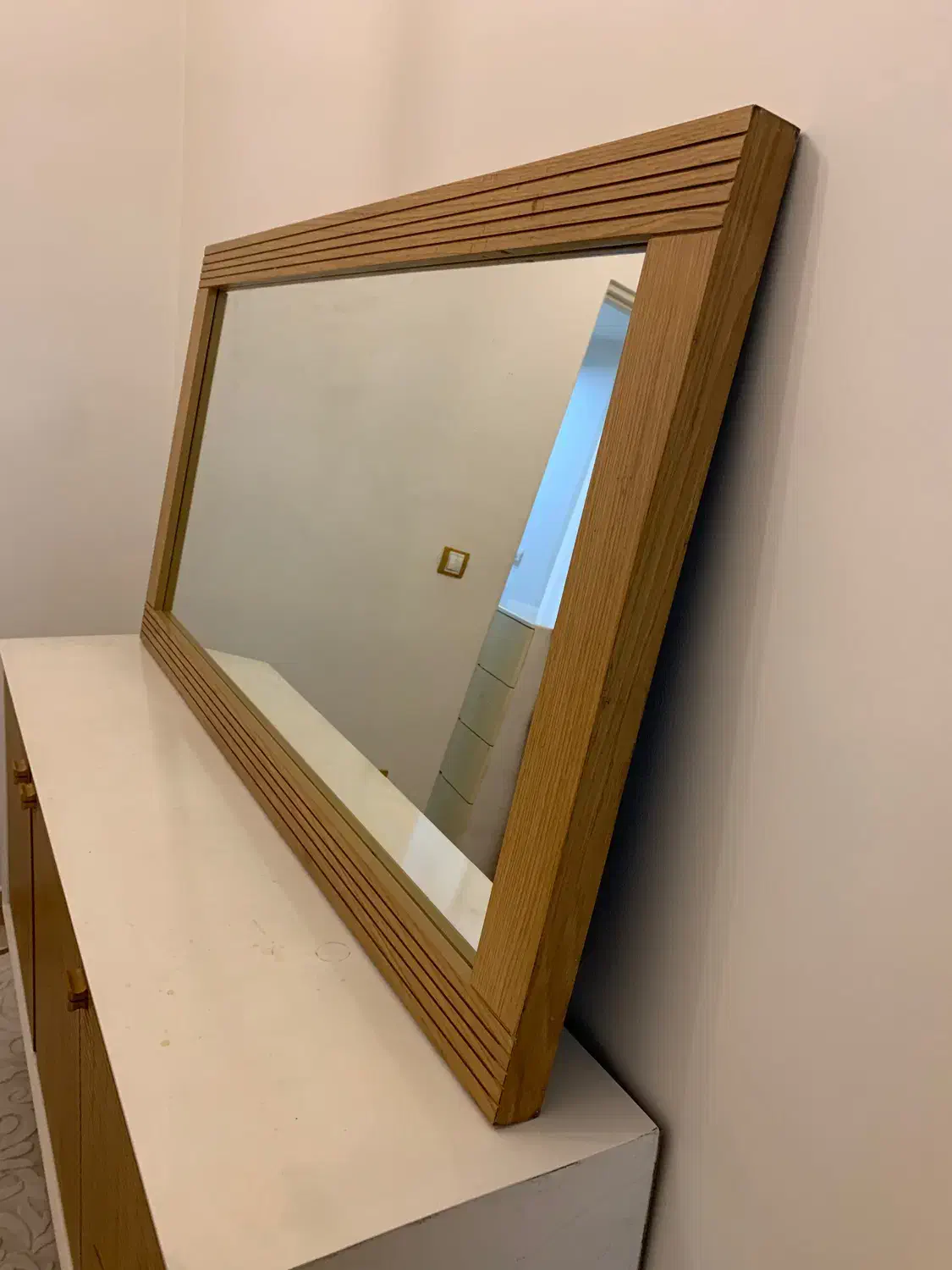 کنسول تمام چوب|بوفه، ویترین، کنسول|تهران, سردارجنگل|دیوار