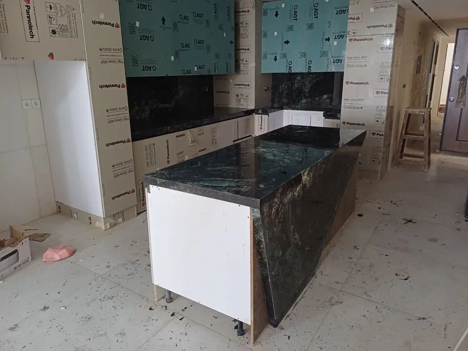 صفحه کابینت.جزیره.روشویی.میزغذاخوری باسرامیک.سنگ و|مصالح و تجهیزات ساختمان|اصفهان, هزارجریب|دیوار