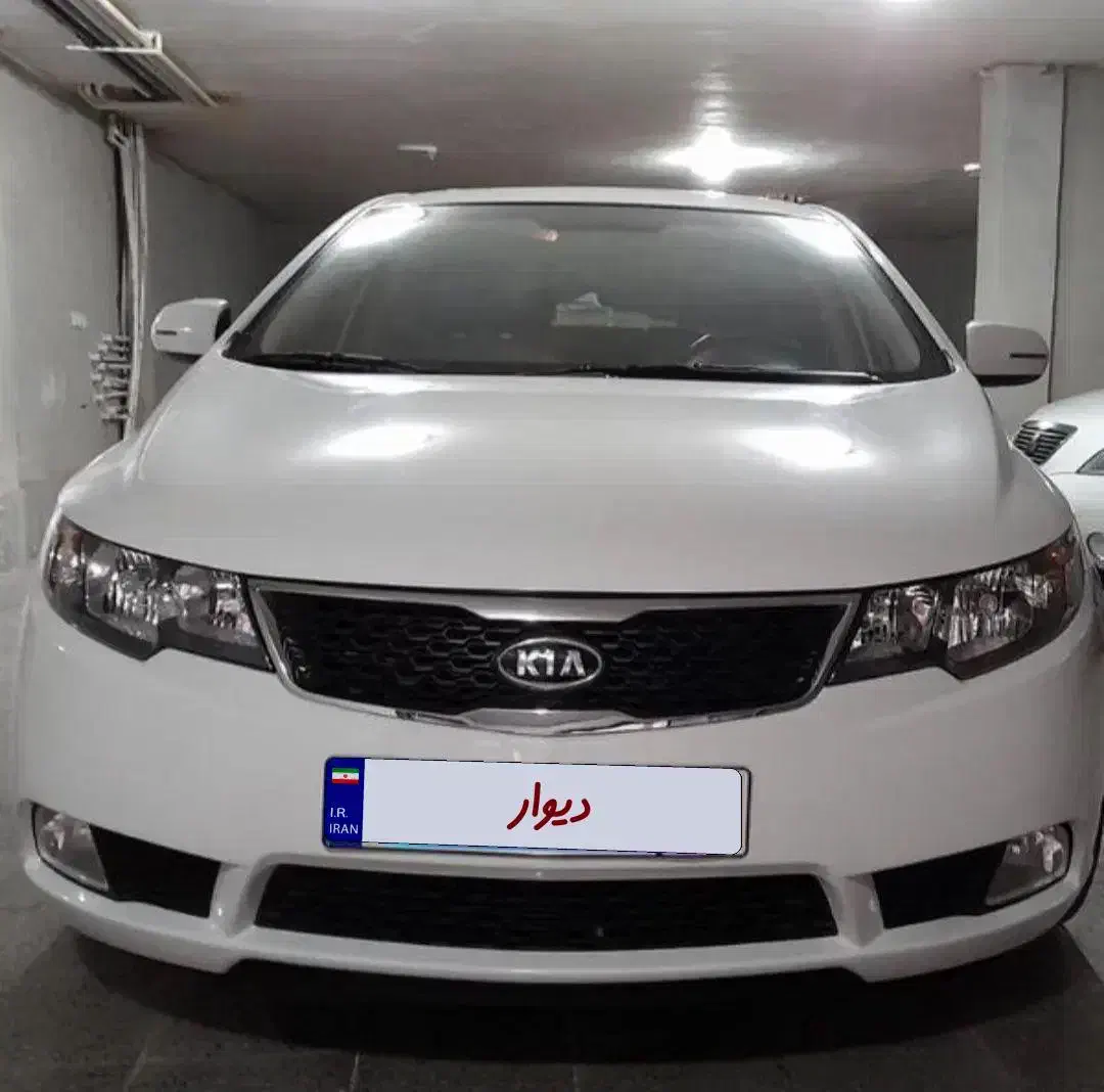 کیا سراتو ۲۰۰۰ آپشنال ۹۶|خودرو سواری و وانت|تهران, منیریه|دیوار