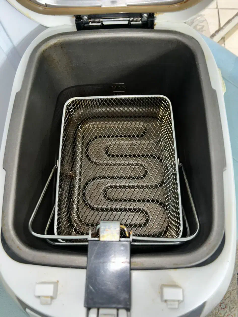 سرخ کن بزرگ درحدنومارک تفال|اجاق گاز و لوازم برقی پختوپز|شیراز, شاهجیان|دیوار