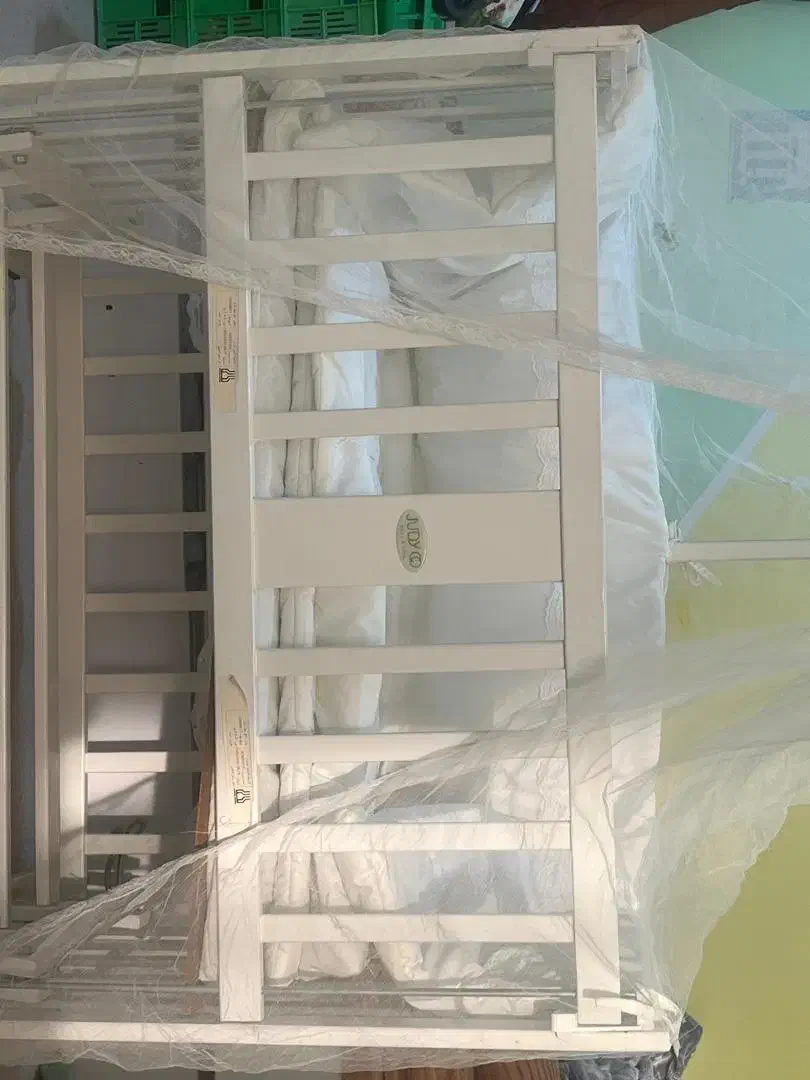 تخت کودک|تخت و صندلی بچه|بندر ماهشهر, |دیوار