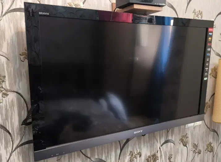 تلویزیون سونی براویا ۴۶|تلویزیون و پروژکتور|فردیس, قریشی|دیوار