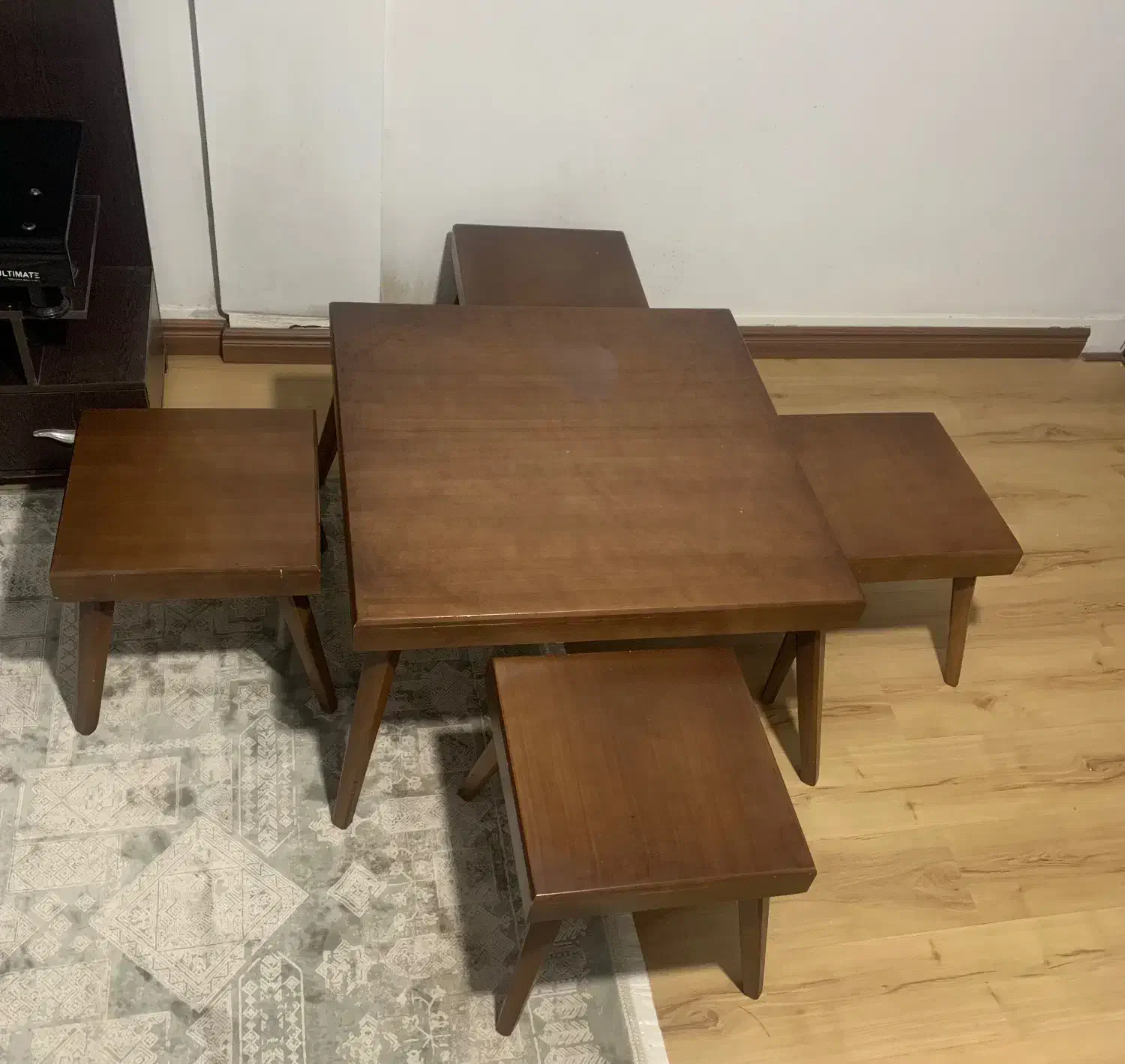 بخاطر کمبود جا ناچاربفروشم|مبلمان خانگی و میز عسلی|کیاکلا, |دیوار