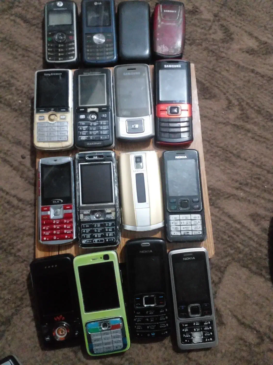 ۱۶ عدد گوشی سالم|موبایل|رشت, نظری|دیوار