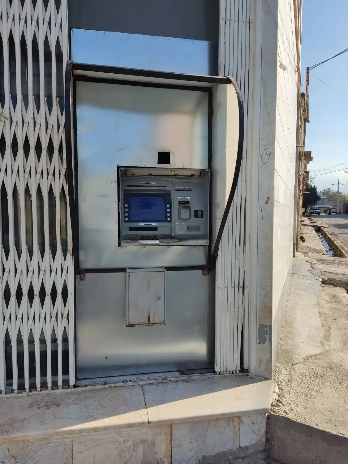 دستگاه عابر مارک NCR|فروشگاه و مغازه|گرگان, |دیوار