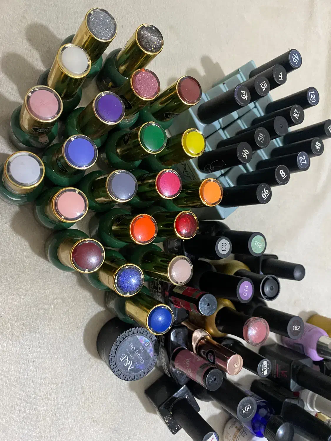 لوازم ناخن صفرتا صد|آرایشگاه و سالن‌های زیبایی|رشت, گلزاران|دیوار