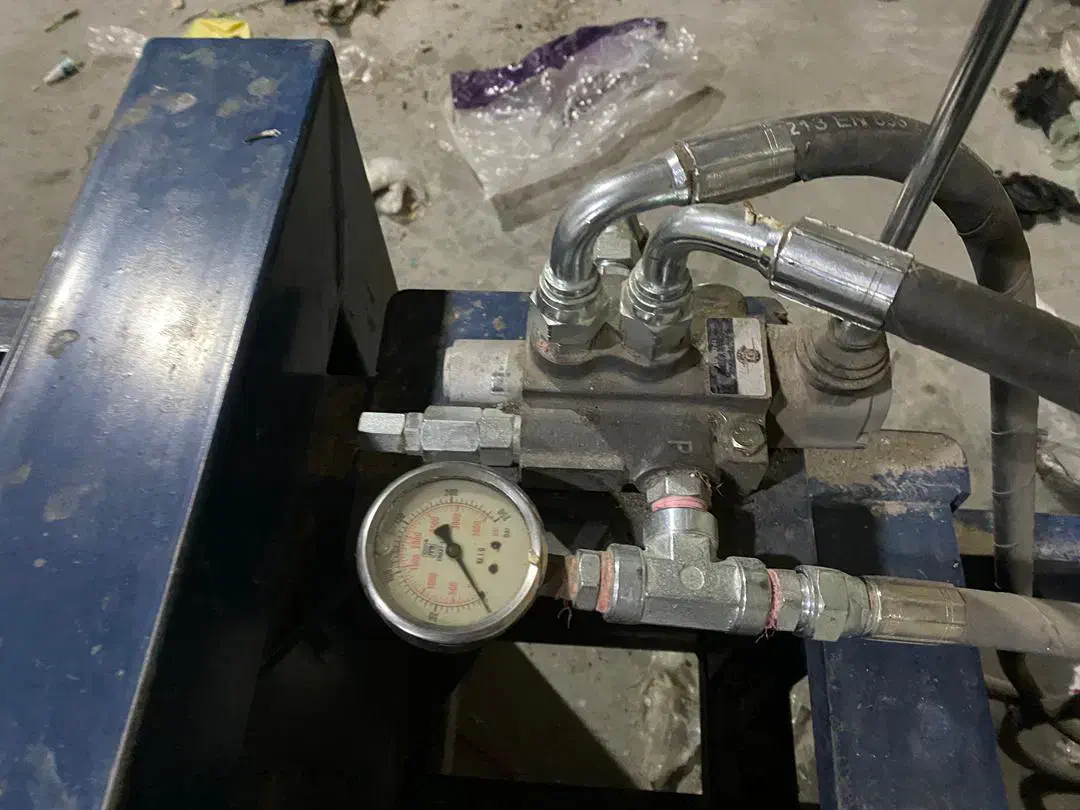 دستگاه پرس کارتن گونی نایلون رانی حلب|ماشینآلات صنعتی|اراک, |دیوار