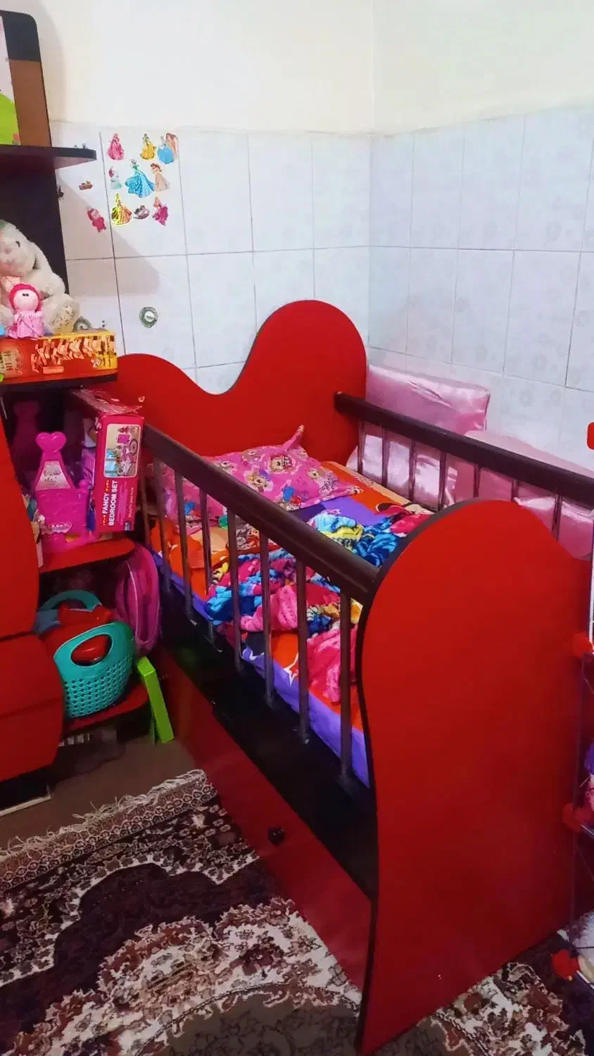 سرویس خواب کودک و نوجوان|اسباب و اثاث بچه|شوشتر, |دیوار