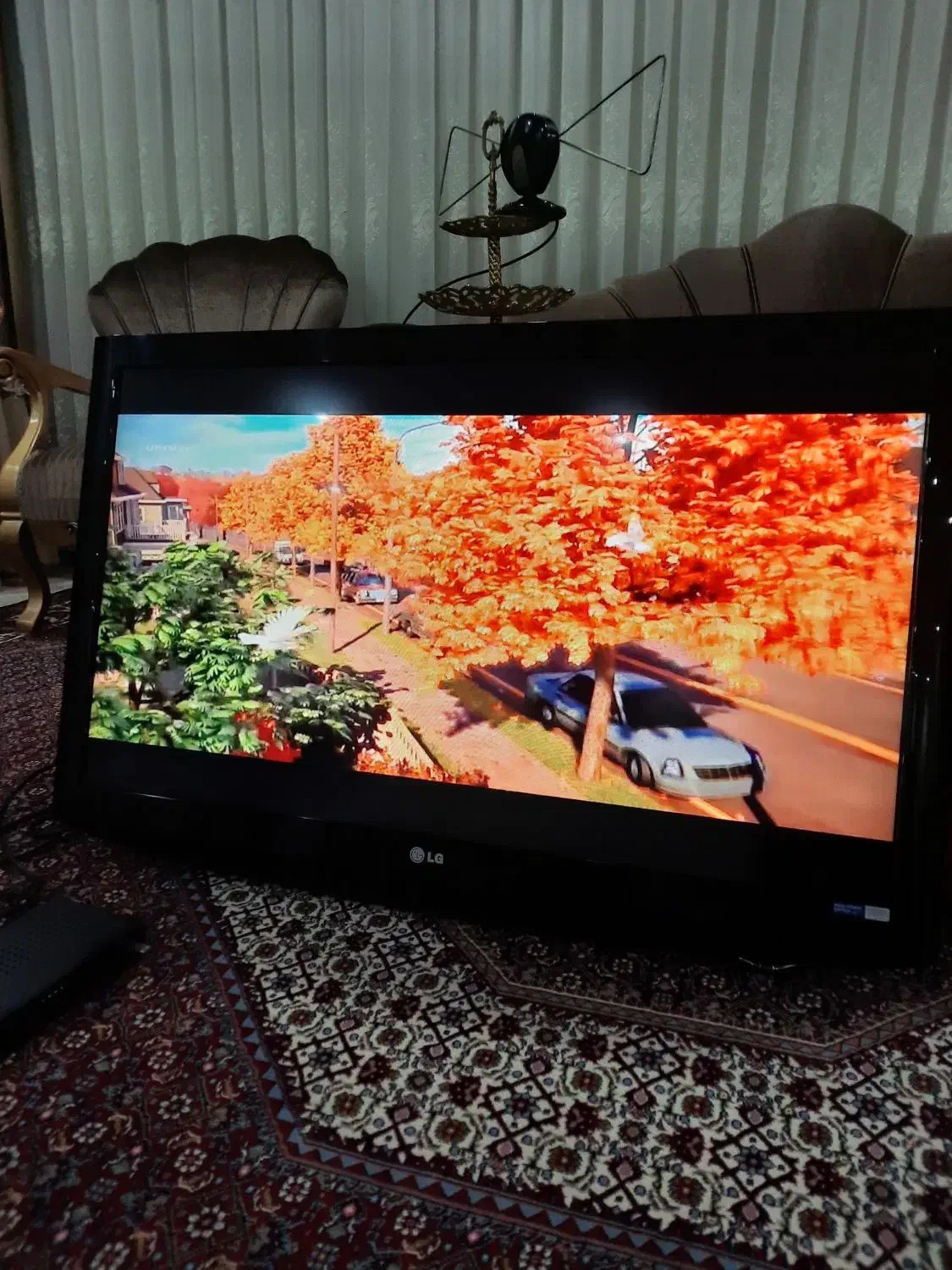 تلویزیون LCD|تلویزیون و پروژکتور|زنجان, |دیوار