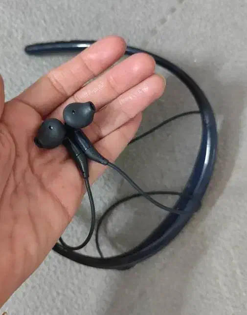 هدفون بیسیم بلوتوثی  سامسونگ اصل|لوازم جانبی موبایل و تبلت|تهران, تسلیحات|دیوار