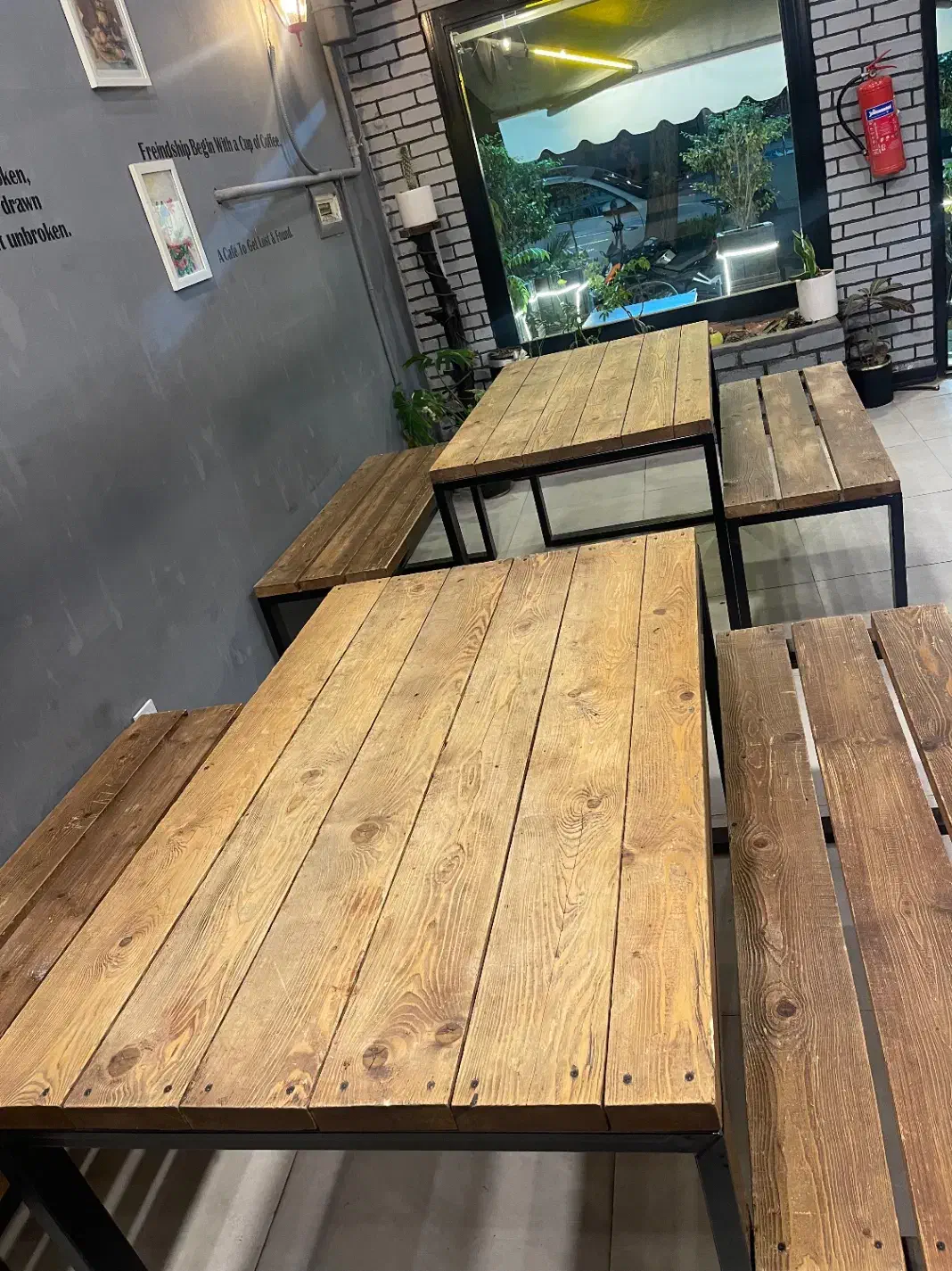 میز و نیمکت کافی شاپ|کافی‌شاپ و رستوران|کرج, گوهردشت|دیوار