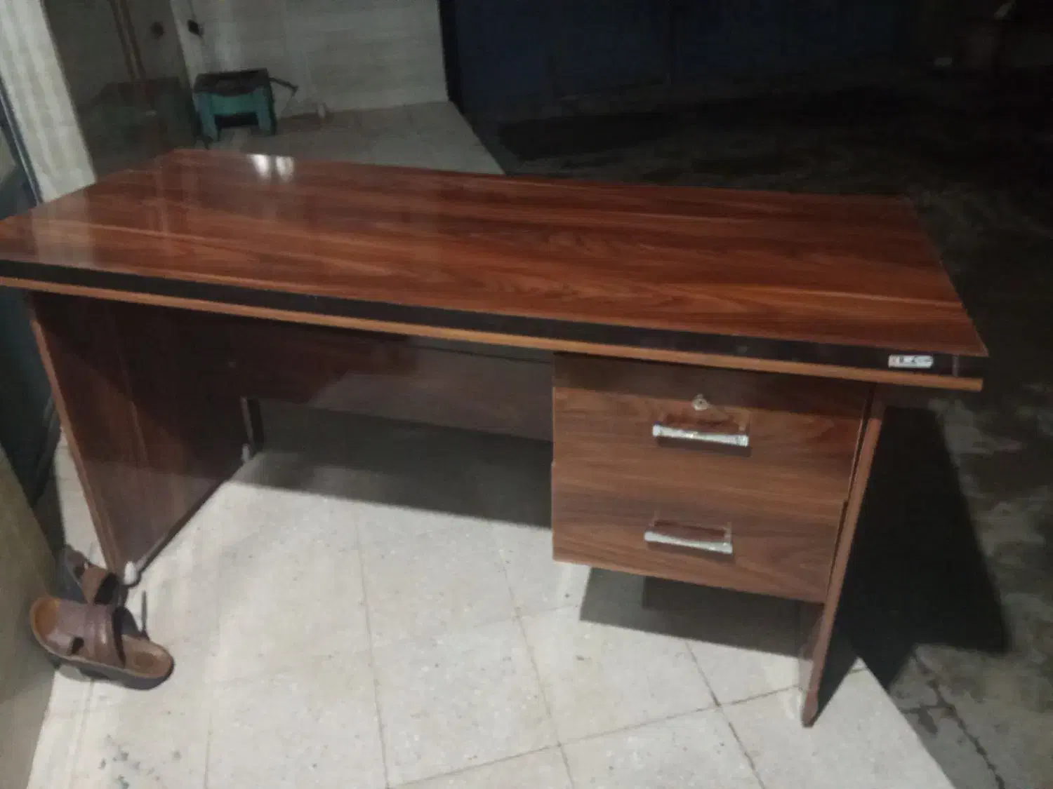 میز اداری|میز تحریر و کامپیوتر|چگنی, |دیوار