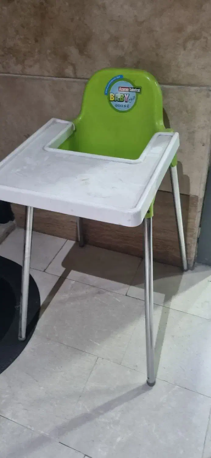 صندلی غذاخوری کودک. مارک بیبی.|تخت و صندلی بچه|تهران, تهرانپارس غربی|دیوار
