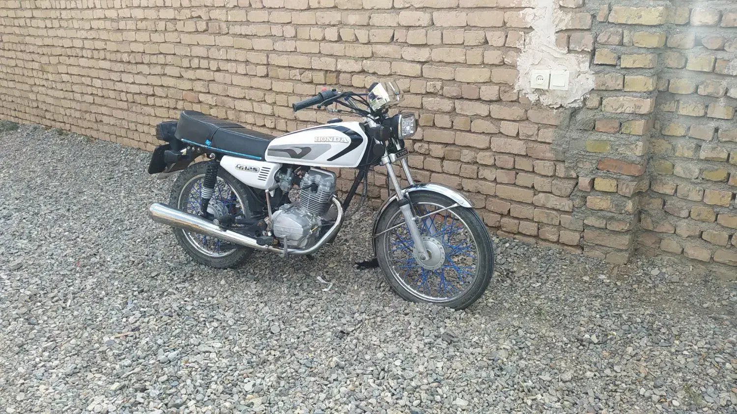 موتورسیکلت مدل 86 بسیار تمیز موتوری سالم|موتورسیکلت|شهرآباد, |دیوار