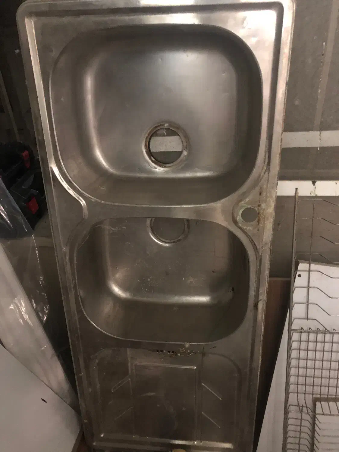 سینک و روشویی و آب چکان|مصالح و تجهیزات ساختمان|ری, علایین|دیوار