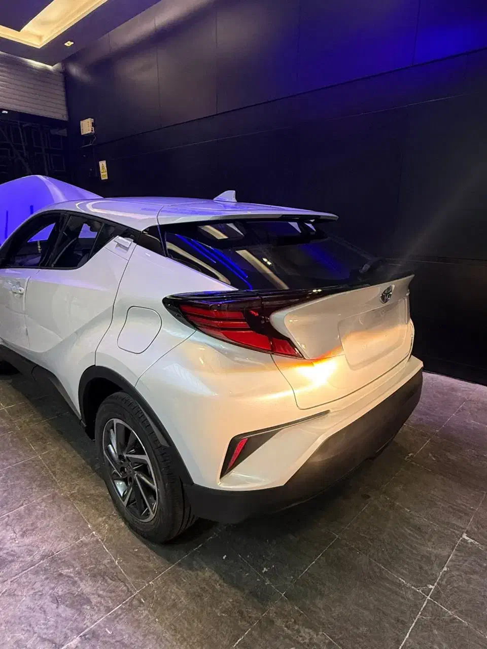 تویوتا CHR 2024|خودرو سواری و وانت|تهران, یوسف‌آباد|دیوار